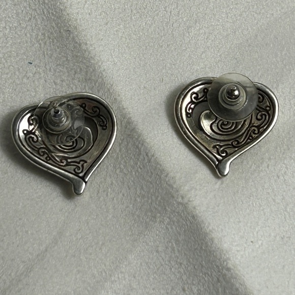Brighton Penelope Heart Earrings Studs Swirl Silver Plated About 1" - Picture 3 of 7